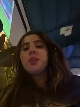 ValerieHilton online show from 03.18.25