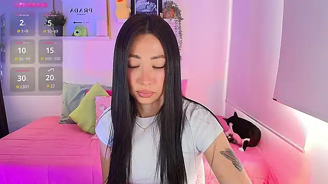 lilyy evanss online show from 09.29.25