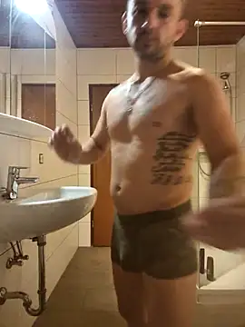 Snapshot of magicSeX4You chatting on 09.09.25 magicSeX4You online show from 09.09.25