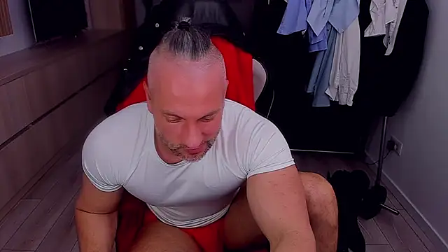 MarisMuscle online show from 05.12.26