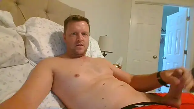 Snapshot of johnd101020 chatting on 10.10.25 johnd101020 online show from 10.10.25