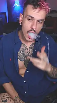 Snapshot of cek_186 chatting on 02.05.25 cek 186 online show from 02.05.25