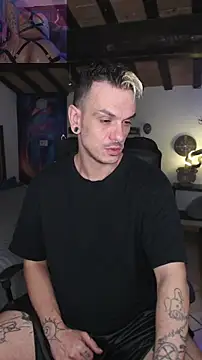 Snapshot of cek_186 chatting on 02.14.25 cek 186 online show from 02.14.25