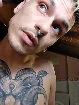 Snapshot of cek_186 chatting on 02.15.25 cek 186 online show from 02.15.25