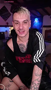 Snapshot of cek_186 chatting on 02.16.25 cek 186 online show from 02.16.25