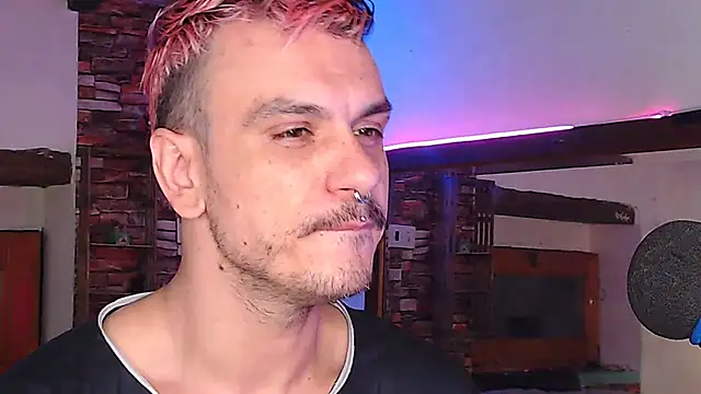 Snapshot of cek_186 chatting on 03.10.25 cek 186 online show from 03.10.25