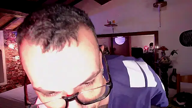 Snapshot of cek_186 chatting on 09.11.25 cek 186 online show from 09.11.25