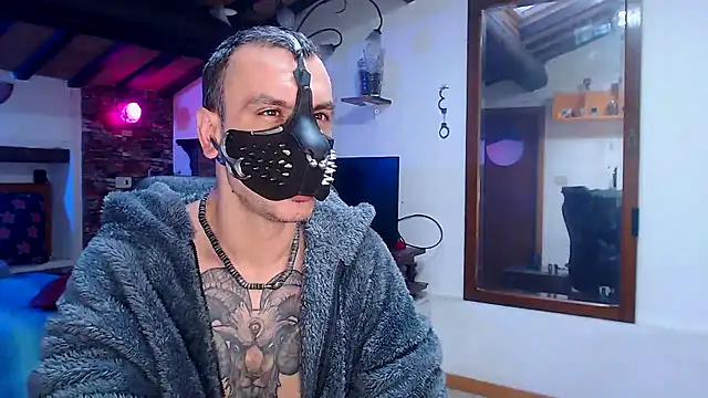 Snapshot of cek_186 chatting on 12.04.25 cek 186 online show from 12.04.25