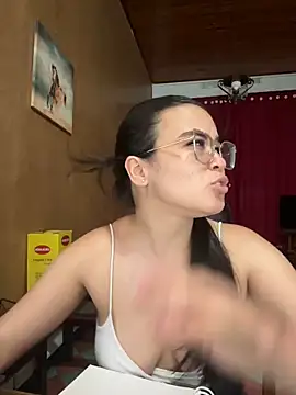 CamilaSofiia online show from 05.07.26