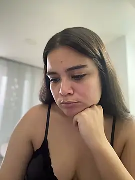 CamilaSofiia online show from 06.26.26
