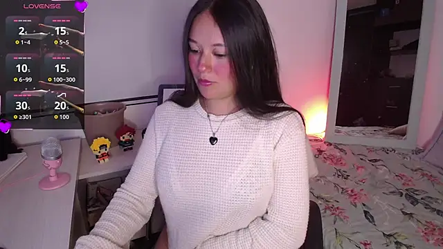 Snapshot of Lexie_Thompson10 chatting on 11.20.25 Lexie Thompson10 online show from 11.20.25