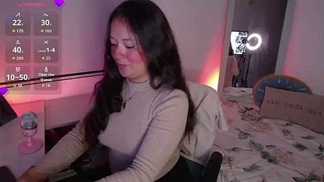 Snapshot of Lexie_Thompson10 chatting on 03.04.26 Lexie Thompson10 online show from 03.04.26