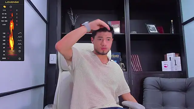 EdwardRoss  online show from 02.10.25