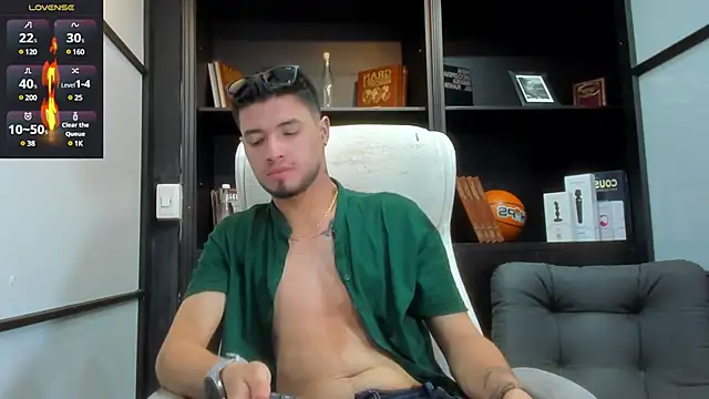 EdwardRoss  online show from 03.21.25