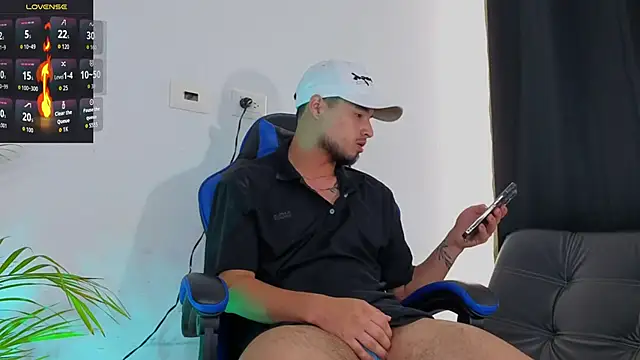 EdwardRoss  online show from 11.13.25