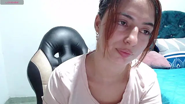 Snapshot of Kate_lorens9 chatting on 01.25.25 Kate lorens9 online show from 01.25.25