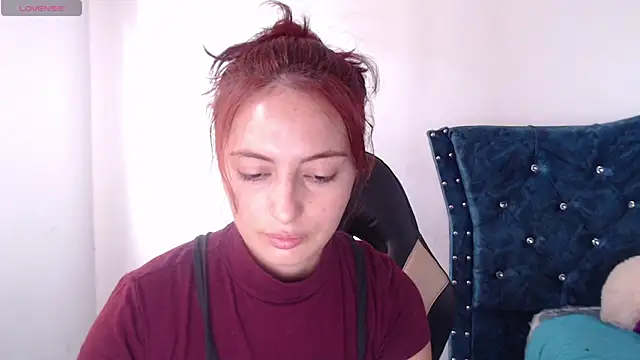 Snapshot of Kate_lorens9 chatting on 02.13.25 Kate lorens9 online show from 02.13.25