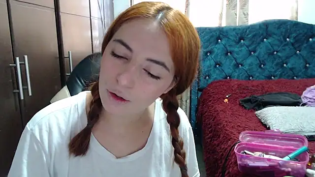 Snapshot of Kate_lorens9 chatting on 09.12.25 Kate lorens9 online show from 09.12.25