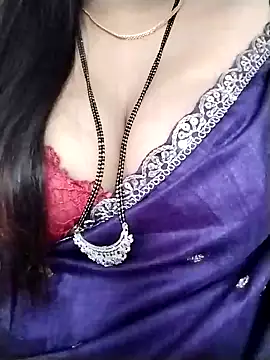 Snapshot of Karin-007 chatting on 12.16.25 Karin-007 online show from 12.16.25