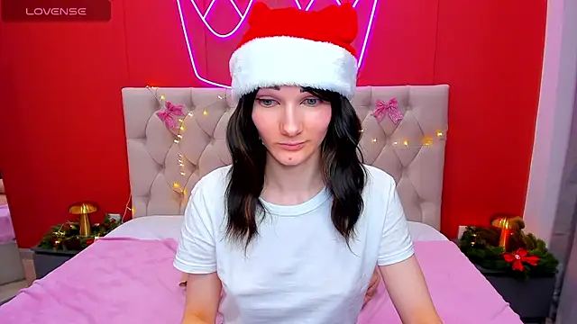 Lili flowerr online show from 12.30.24