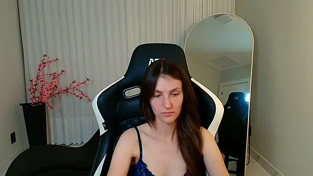 upssnowy online show from 11.17.25