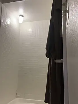 Snapshot of BiigDipper chatting on 12.28.24 BiigDipper online show from 12.28.24