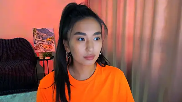 Snapshot of worldofkim chatting on 02.23.25 worldofkim online show from 02.23.25