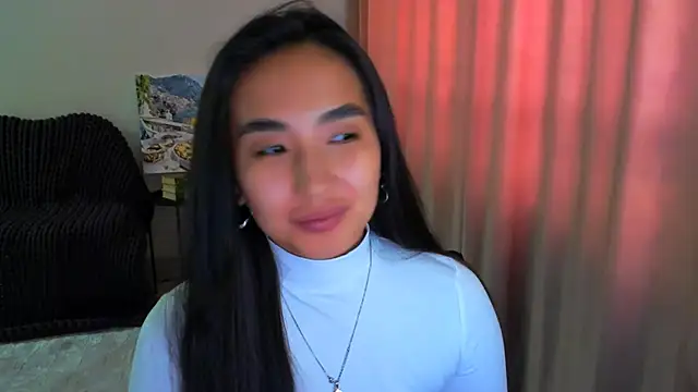 Snapshot of worldofkim chatting on 02.26.25 worldofkim online show from 02.26.25