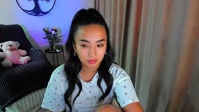 worldofkim online show from 10.30.25