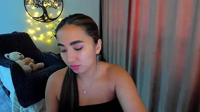 worldofkim online show from 02.25.26