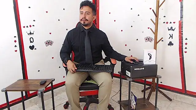 Snapshot of KalethBigDick chatting on 01.28.25 KalethBigDick online show from 01.28.25