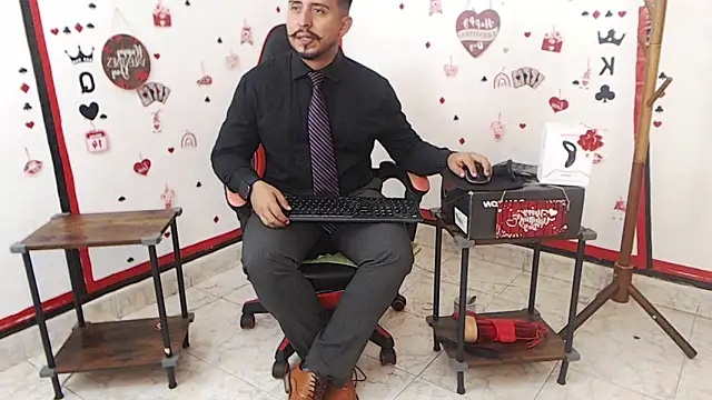 Snapshot of KalethBigDick chatting on 02.10.25 KalethBigDick online show from 02.10.25