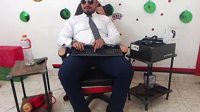 KalethBigDick online show from 03.12.26