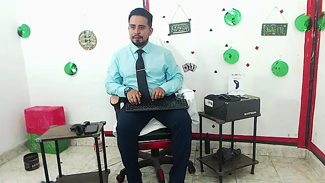 Snapshot of KalethBigDick chatting on 07.26.26 KalethBigDick online show from 07.26.26