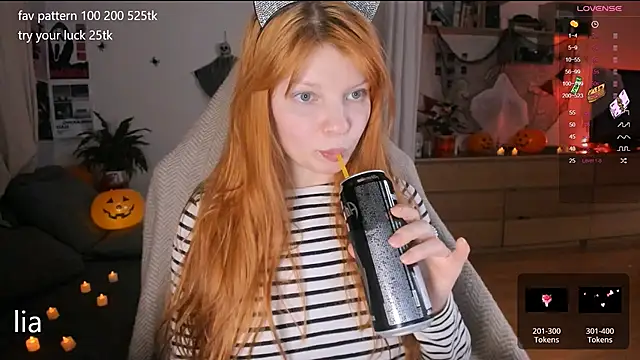 lil lia online show from 10.23.25