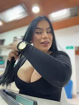Miah gomez  online show from 04.23.26