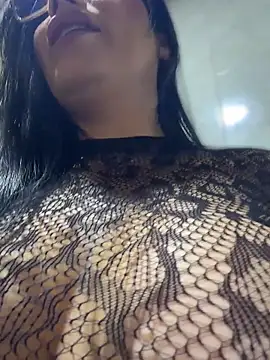 Miah gomez  online show from 04.24.26