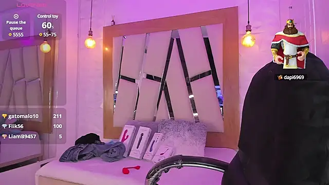 Snapshot of ary_cooper_ chatting on 02.08.25 ary cooper online show from 02.08.25