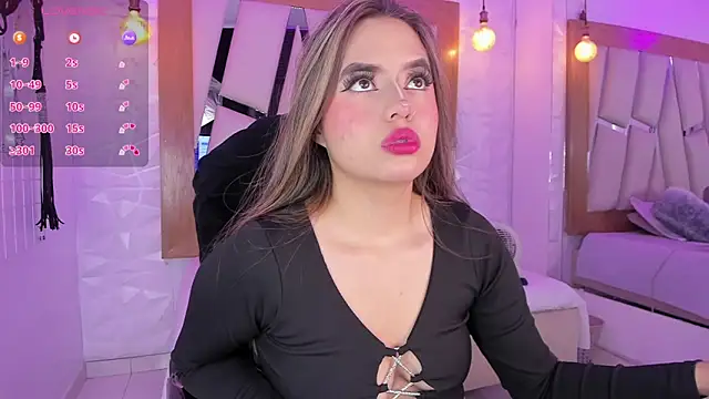 Snapshot of ary_cooper_ chatting on 02.11.25 ary cooper online show from 02.11.25