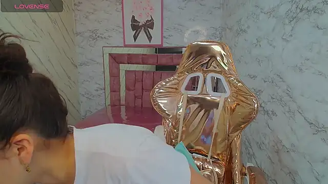  mila sweet v online show from 02.05.25