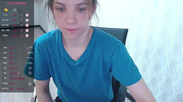 LisaHeart online show from 03.15.25