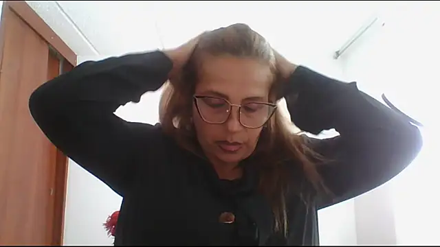 Snapshot of RossanaLionheart chatting on 01.23.25 RossanaLionheart online show from 01.23.25