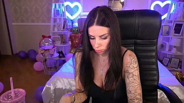 IsabellaFoxyy online show from 02.10.25