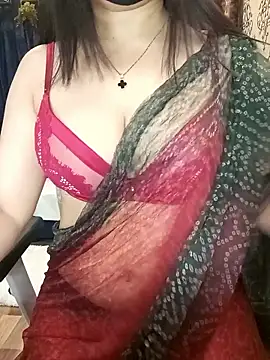 Snapshot of Mishika_Gill chatting on 01.13.26 Mishika Gill online show from 01.13.26