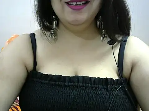 Snapshot of Shruti_139 chatting on 09.25.25 Shruti 139 online show from 09.25.25