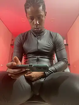 AlejoKhalifa  online show from 07.10.26