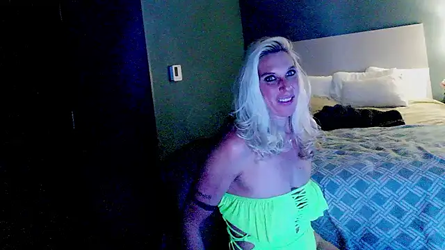 Glamazonx online show from 12.24.24