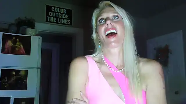 Glamazonx online show from 10.23.25