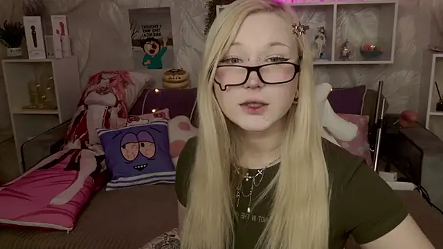 MeowkaKitty online show from 01.19.26