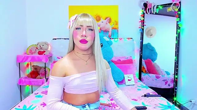 Snapshot of Candy_Candy__ chatting on 09.13.25 Candy Candy online show from 09.13.25